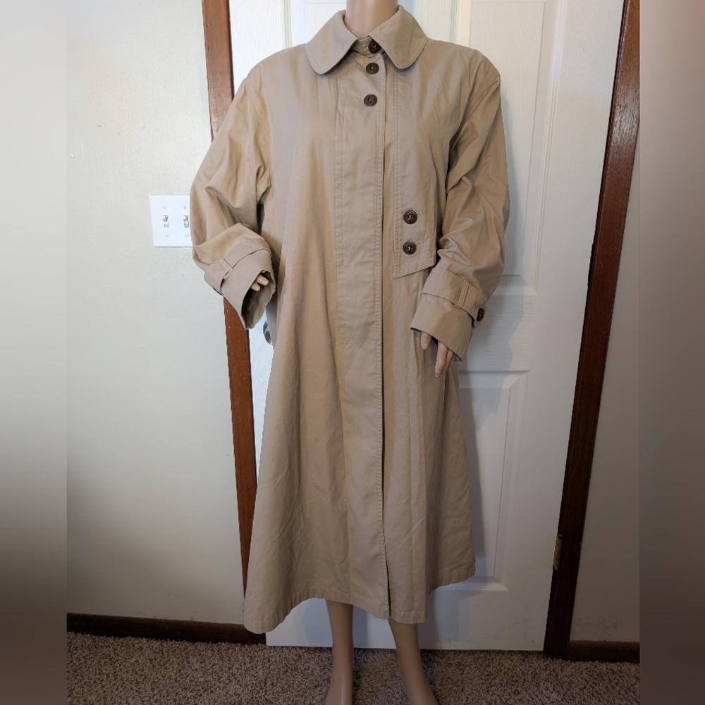 Misty Harbor Original Tan Trench Coat Paisley Lining Size 12 VTG